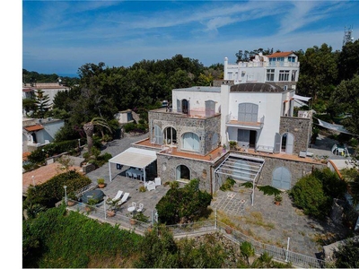 Villa in vendita a Ischia Napoli Ischia Porto