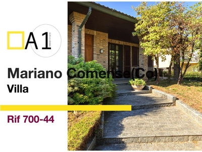 Villa in vendita a Mariano Comense Como