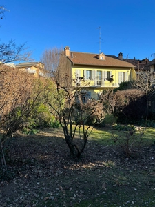 Villa in vendita a Mortara Pavia