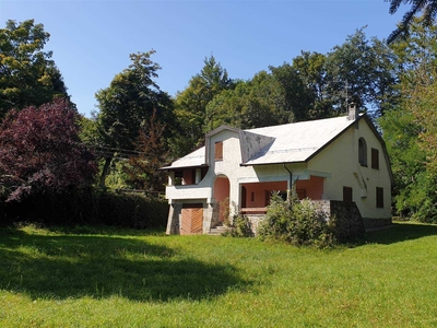 Villa in vendita a Pievepelago Modena Sant'anna Pelago