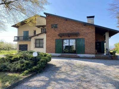 Villa in vendita a San Colombano Al Lambro Milano