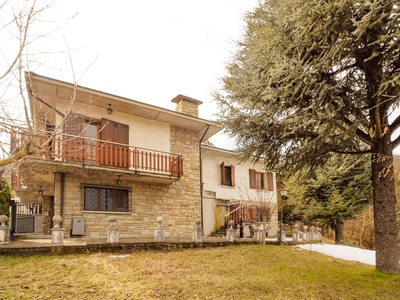 Villa in vendita a Toano Reggio Emilia Cerredolo
