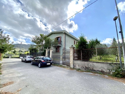 Villa in vendita a Torretta Palermo