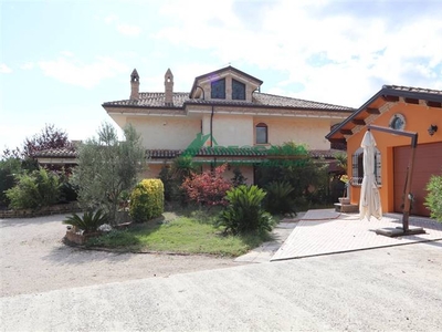 Villa in Via Civita a Colonnella