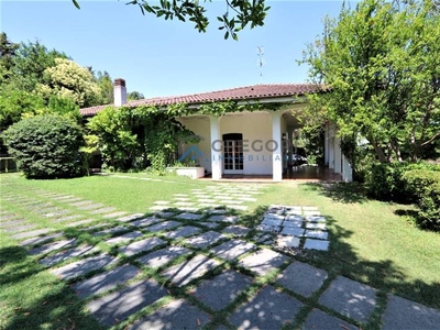Villa in Via Versilia a Roseto Degli Abruzzi