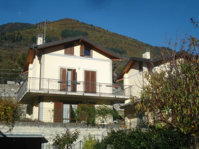 Villa nuova a Berbenno di Valtellina - Villa ristrutturata Berbenno di Valtellina
