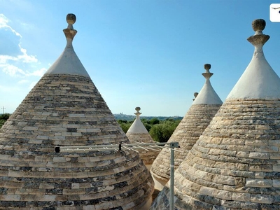 Resicende Trullo Sistino 1 with pool and wifi