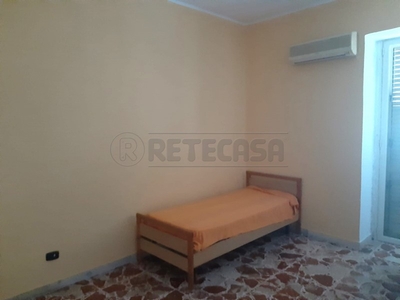 Appartamento in Vendita a Siracusa, 120'000€, 120 m², arredato