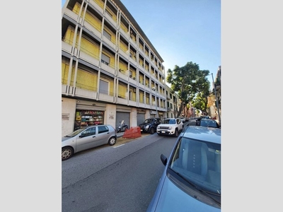 Trilocale in Vendita a Messina, 127'000€, 95 m²