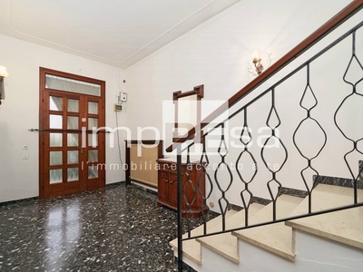 Villa bifamiliare in Vendita a Venezia, zona Mestre, 189'000€, 145 m²
