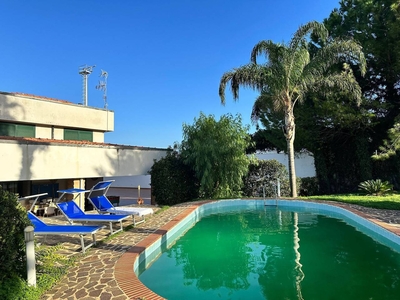 Villa 'Sorriso' con piscina privata, Wi-Fi e aria condizionata