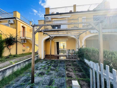 Appartamento in Vendita ad Pizzo - 80000 Euro