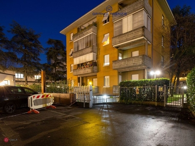 Appartamento in Vendita in Via Emilia Est 95 a Parma