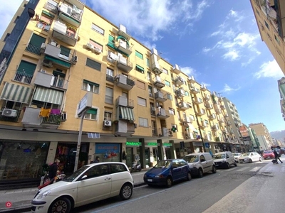 Appartamento in Vendita in Via Giacomo Leopardi 180 a Napoli