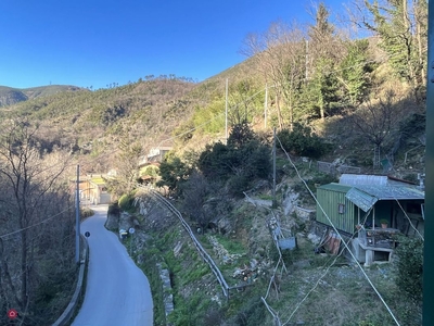 Appartamento in Vendita in Via San Carlo di Cese a Genova