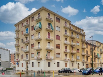 Appartamento in Vendita in Via San Paolo 98 a Torino