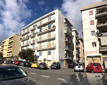 Appartamento, via Pietro Castelli, Messina centro