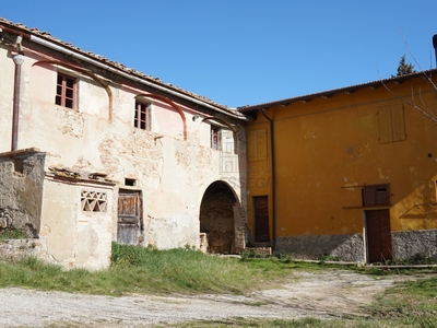 Casa indipendente da ristrutturare in via del vallone 49, Certaldo
