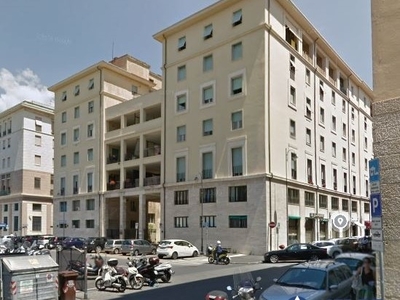 Ufficio in Vendita a Livorno, 164'250€, 195 m²