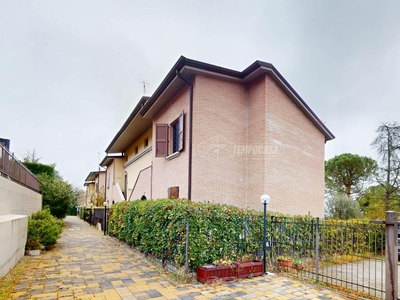 Villa a schiera in vendita a Zola Predosa