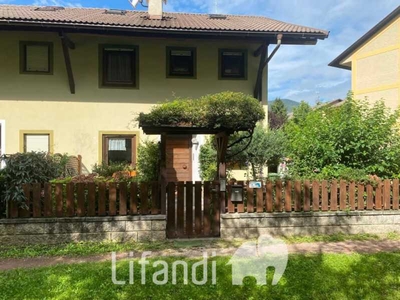 Villa a Schiera in Vendita ad Bronzolo - 520000 Euro