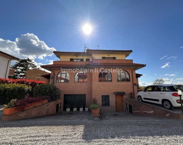 Villa a Schiera in Vendita ad Castiglione del Lago - 218000 Euro