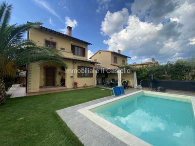 Villa a Schiera in Vendita ad Tuoro sul Trasimeno - 275000 Euro