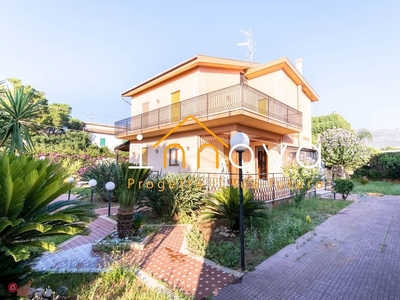 Villa in Vendita in Via Beccaccia 7 a Carini