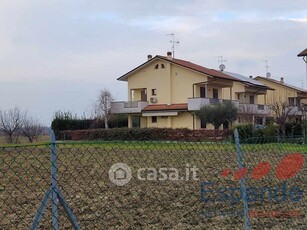 Casa indipendente in Vendita in Via del santuario a Forlì