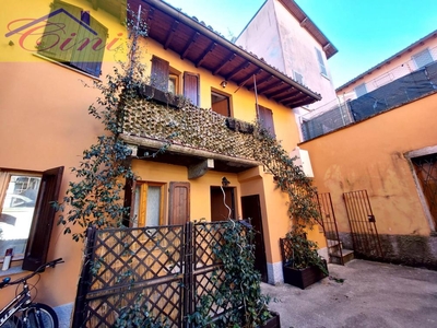 casa in vendita a Lecco