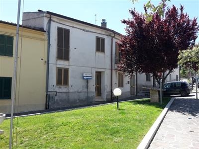 Casa indipendente a Serramonacesca in provincia di Pescara
