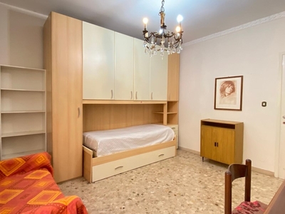 Appartamento in Affitto a Pisa, 1'600€, 110 m², arredato