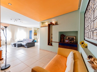 Appartamento in Vendita a Chieti, 183'000€, 150 m²