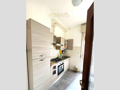 Appartamento in Vendita a Forlì, 135'000€, 126 m², con Box