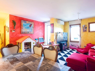Appartamento in vendita a Milano Barona