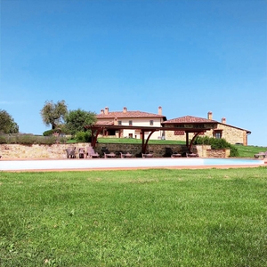 Appartamento a Castelnuovo Berardenga con piscina panoramica