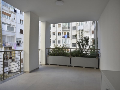 Bilocale in Affitto a Bari, 1'100€, 50 m², arredato