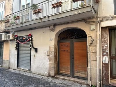 Bilocale in Vendita a Caserta, 135'000€, 95 m²