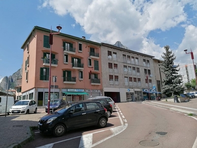 Bilocale in Vendita a Lecco, 135'000€, 70 m²