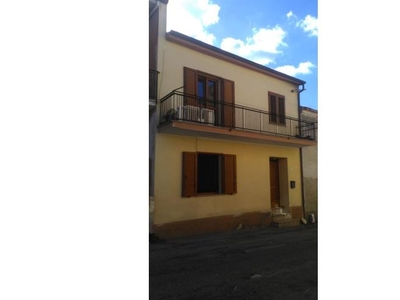 Casa indipendente in vendita a Codrongianos, Via Saccargia 7