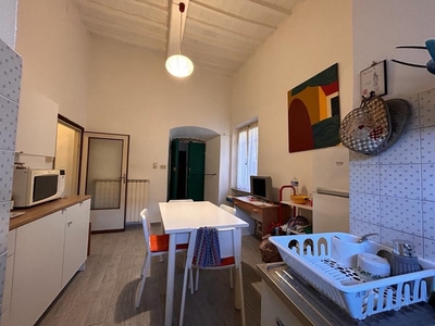 Quadrilocale in Affitto a Pisa, 300€, 75 m², arredato