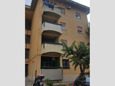 Quadrilocale in Vendita a Messina, 45'000€, 130 m²