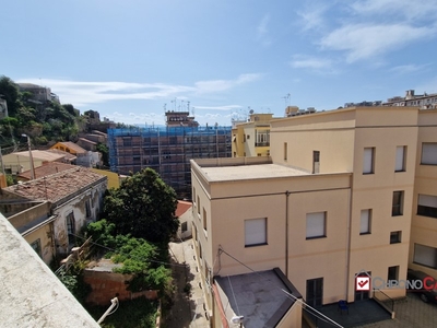 Quadrilocale in Vendita a Messina, 68'000€, 90 m²
