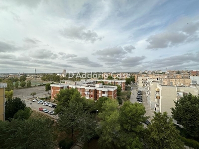 Quadrilocale in Vendita a Taranto, 55'000€, 120 m²