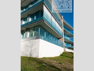 Quadrilocale in Vendita a Trieste, 650'000€, 120 m²