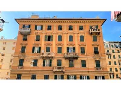 Vendita Appartamento VIA MONTEVIDEO, Genova