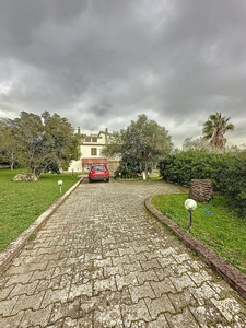 Villa a Sassari in Strada Vicinale Filigheddu Baddimanna 22, San francesco campagna