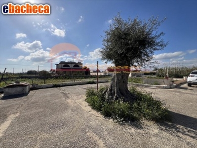 Villa a siracusa via..