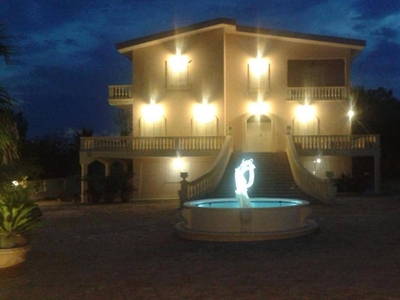 Villa alba