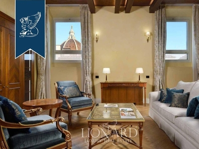 Appartamento di lusso di 174 m² in vendita Firenze, Italia